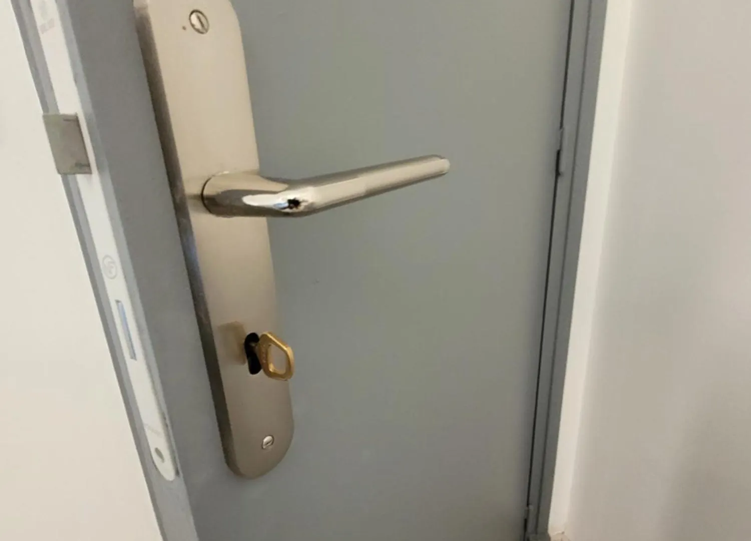 منزل للإقامة Les Chambres De Chrysalide Du Luberon شيفال - بلانك